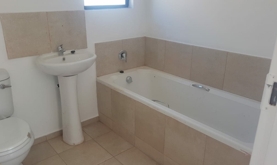 2 Bedroom Property for Sale in Raceway Free State